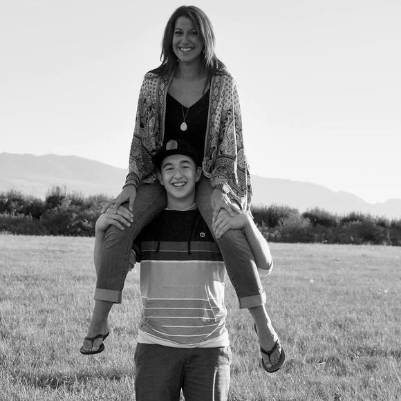 Meet your Posher, Michelle - Picture 1 of 1